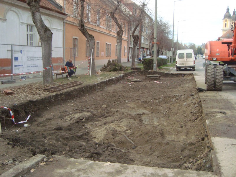 Épül a Pilvax szálloda és kávéház parkolója