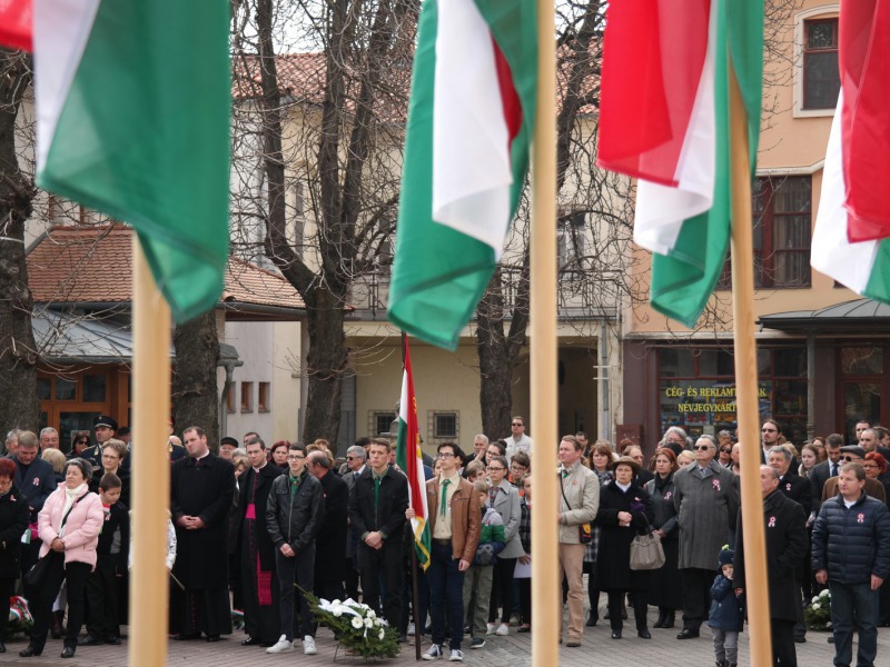 Városi megemlékezés március idusán – Bálint József pártok fölötti együttműködést vár a kampány idején is