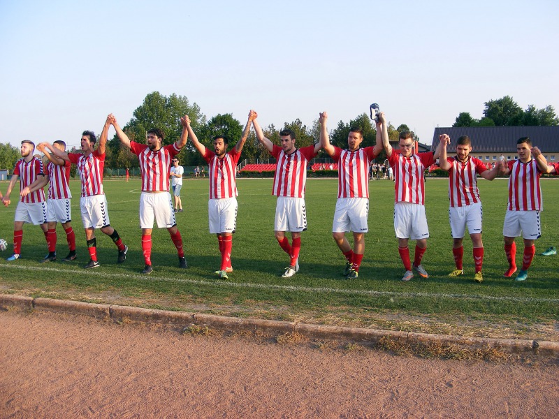 Tompább kezdés után a végére belelendültek: KFC – Akasztó FC 3–1