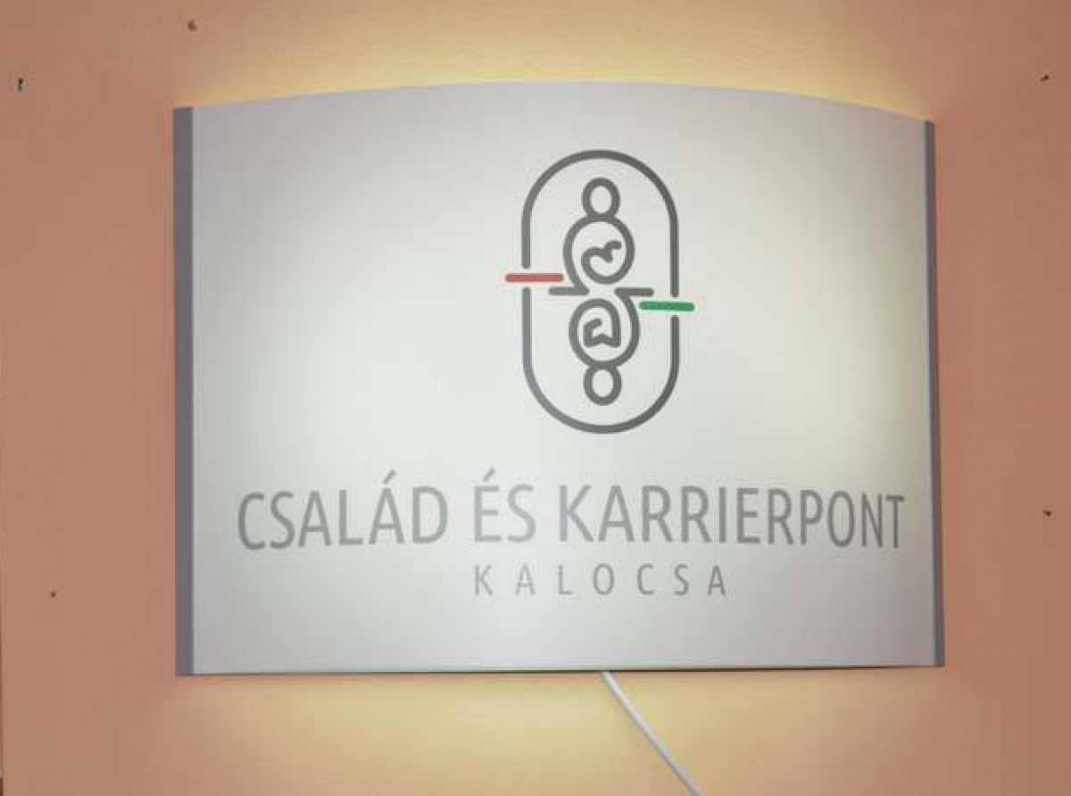 Beindult az élet a Kalocsai Család és KarrierPontban – Konferenciák, nyelvi társalgók, jóga és hamarosan baba-mama, valamint intimtorna várja az érdeklődőket 