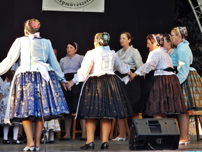 Uszódi Gubbantós – A szombat a folklór, a hagyományok ünnepe volt