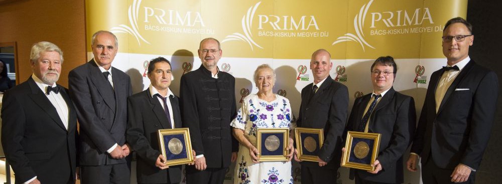 Megyei Prima-díjas lett Romsicsné Szarka Vera hímző, pingáló és Daróczi Csaba természetfotós -Bemutatjuk az életutakat