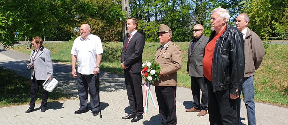 Honvédelmi nap – Koszorúzás Kalocsán, három helyszínen