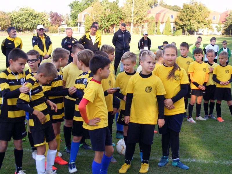 Ha január, akkor jönnek a teremtornák, beindul a futsal, azaz kezdődik a teremfoci bajnokság.