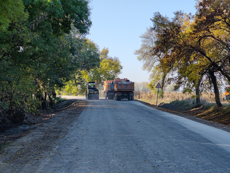 Gőzerővel haladnak a kalocsai járás 16,5 milliárdos úthálózat-fejlesztési munkálatai – Aktuális körkép 