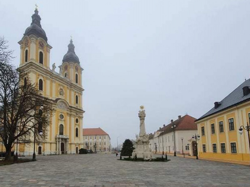 Járványügyi rendelkezések a Kalocsa-Kecskeméti Főegyházmegye területén – November 1-től érvényes