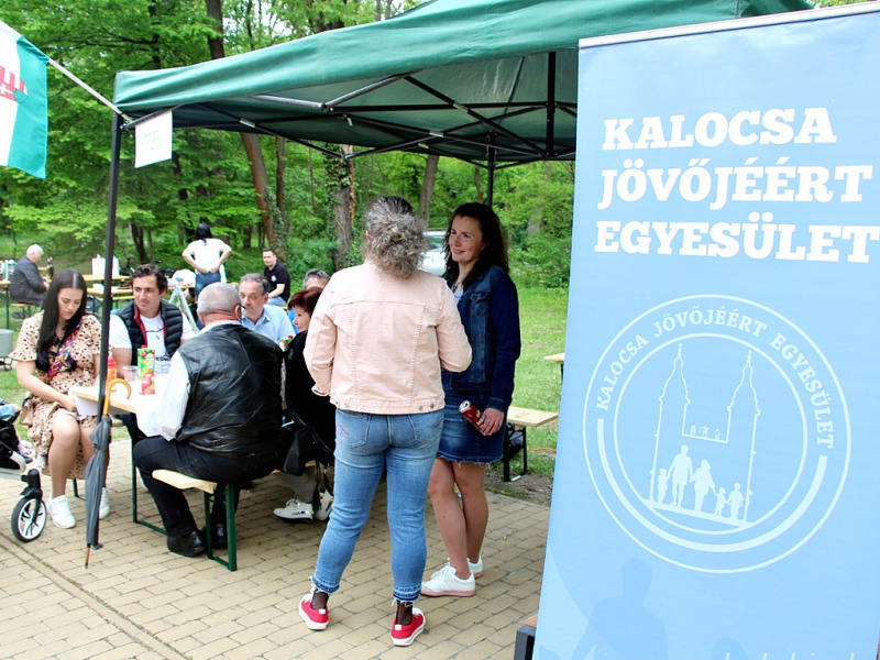 Kalocsai majális – Vidám főzőcskéző társaságok, különleges és „hagyományos” ételek