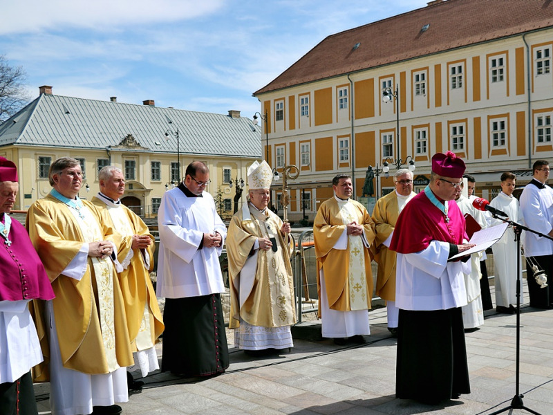 Személyi változások július 1-től a Kalocsa-Kecskeméti Főegyházmegyében 