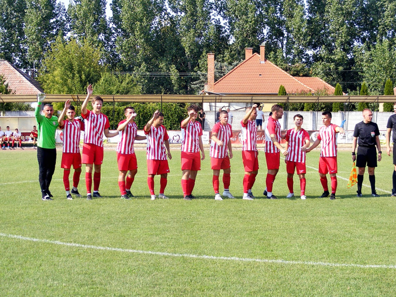 Pontszerzés az ősi ellenfél, Soltvadkert otthonában