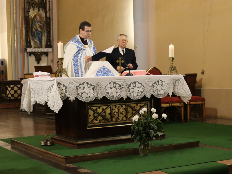 Vízszentelő szentmise a Szent István király templomban – Megkezdődött a farsang időszaka