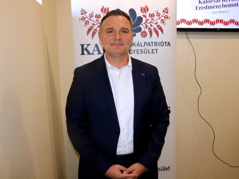 Jogerősen dr. Bagó Zoltán Kalocsa város polgármestere