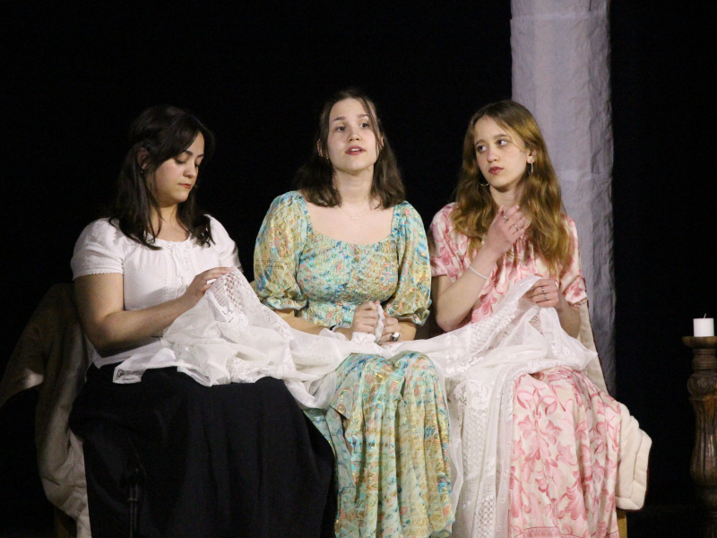 István Napok – A Szent István Gimnázium szerdán diákkoncerttel és színdarabbal ünnepelt